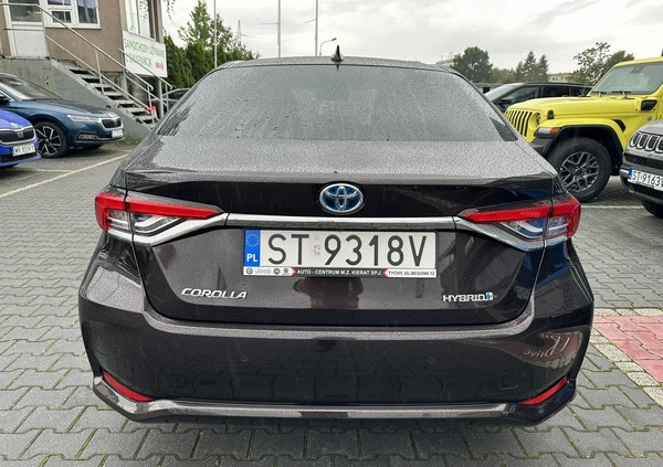 Toyota Corolla cena 87900 przebieg: 99583, rok produkcji 2019 z Janów Lubelski małe 781